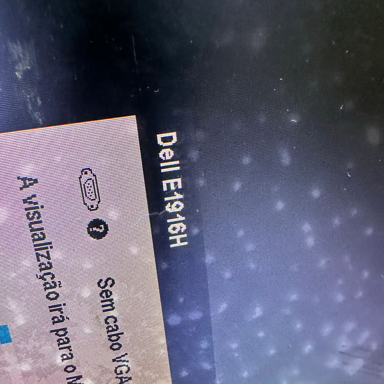 Monitor Dell usada com defeito não tem base carcaça quebrada  - Foto 5