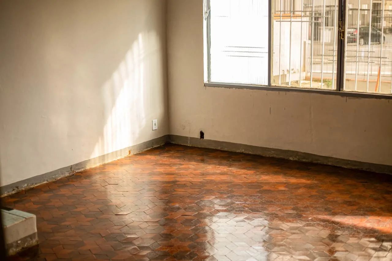 Casa comercial na Rua Sidnei, 780  250 m² - Foto 2