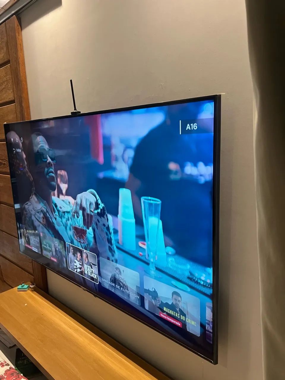 TV LG 70 Polegadas Smart - Foto 3