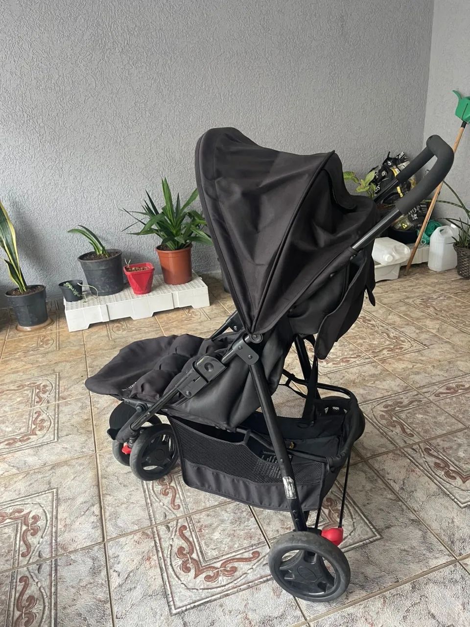 Carrinho de bebê + bebê conforto - Foto 4