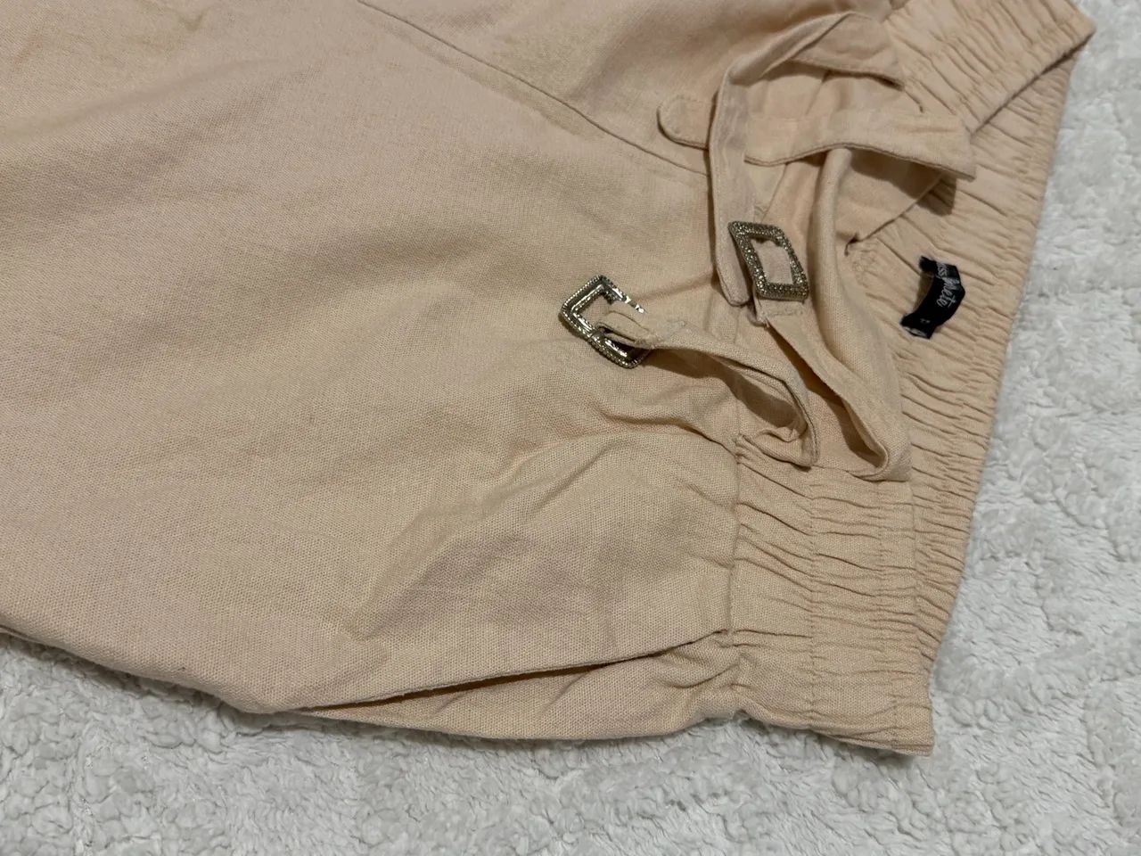 Calça em Viscose modelo jogger tamanho P - Foto 4