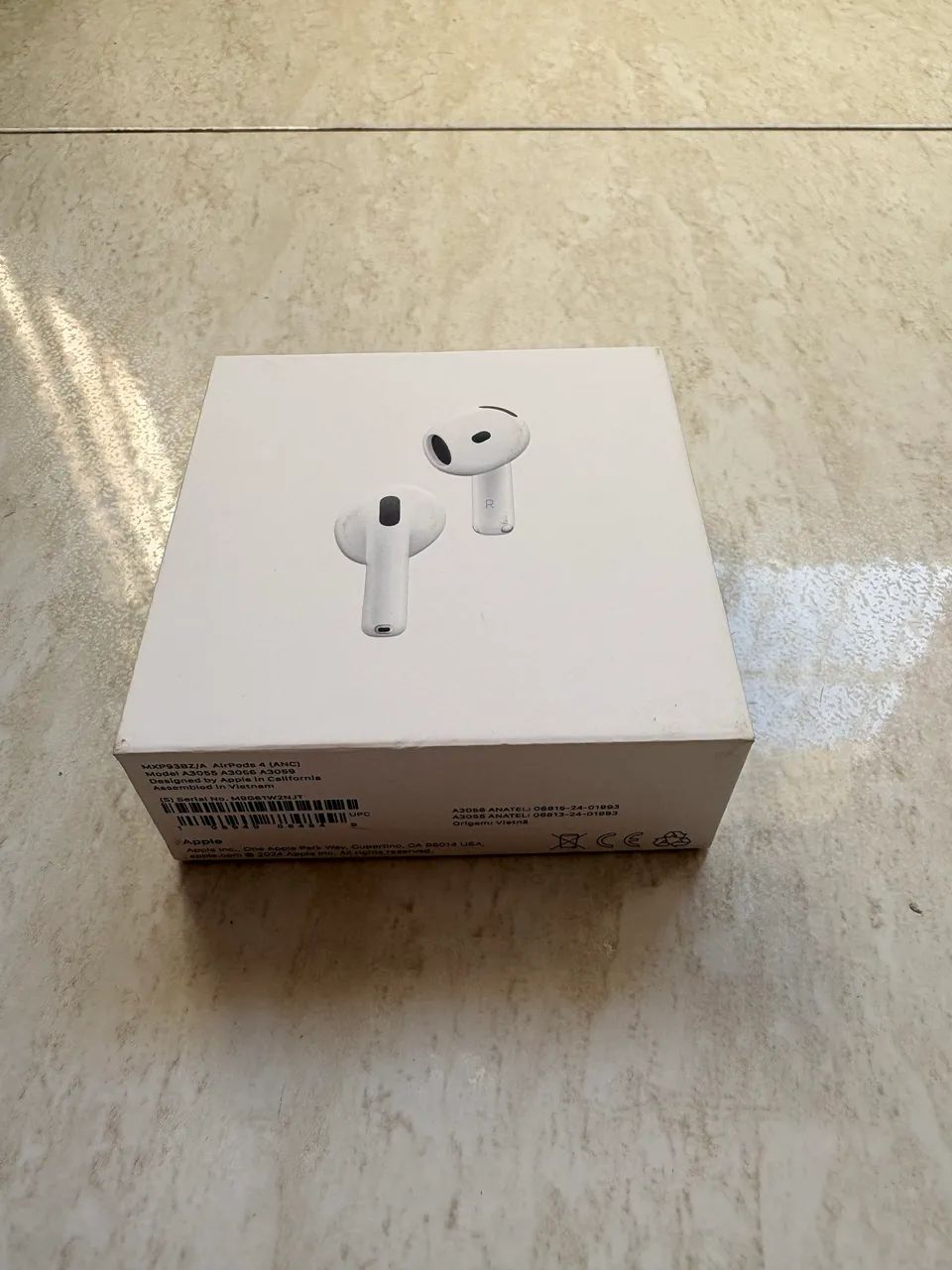 Airpods 4