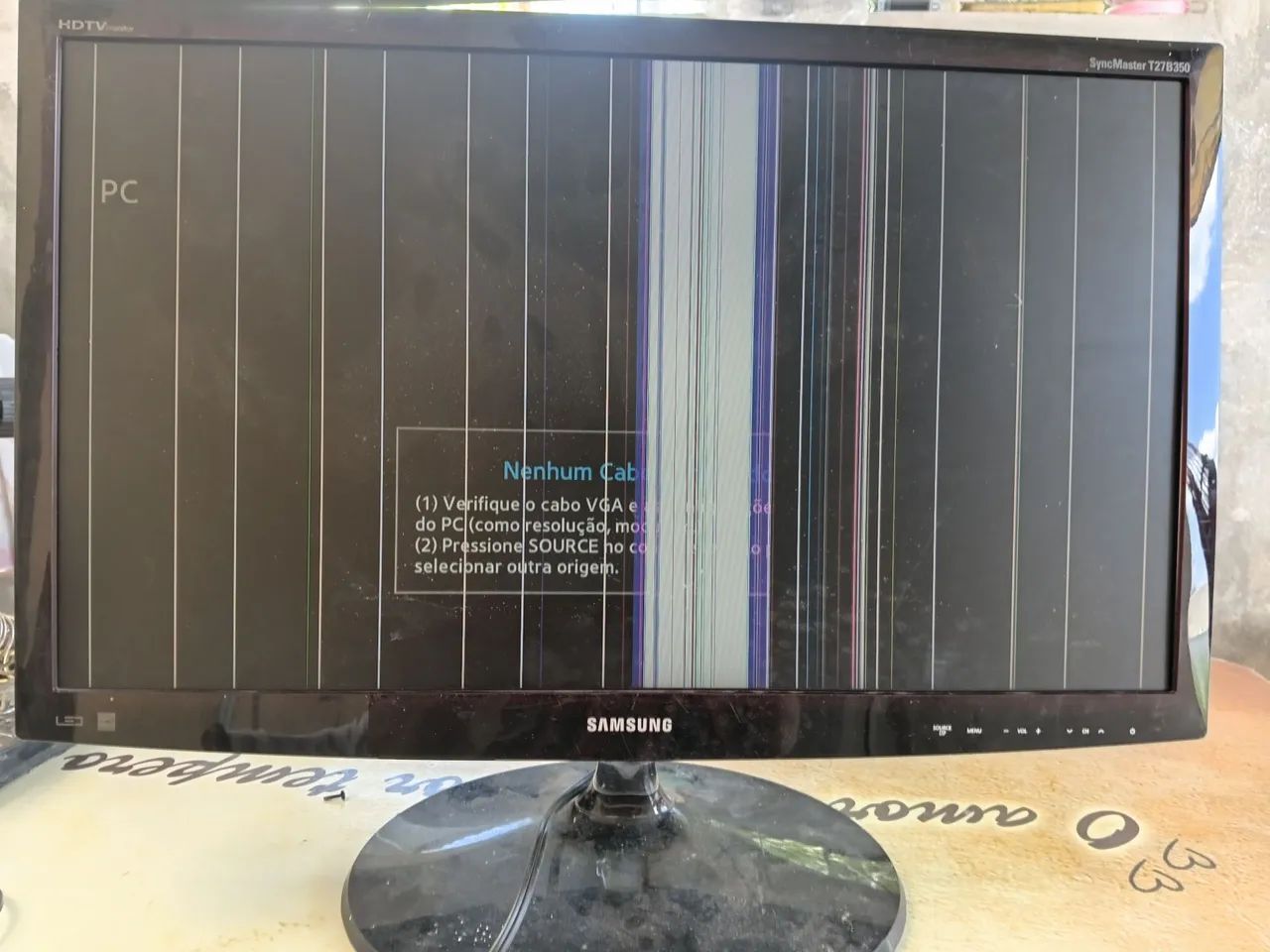 Hdtvmonitor Samsung sincymaster t27b350 listras tela com defeito