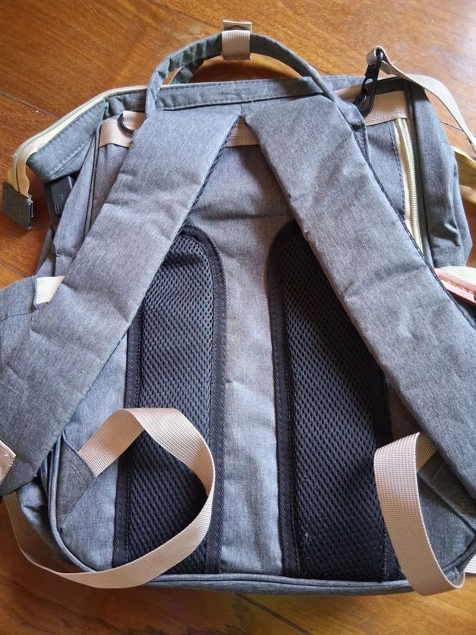 Mochila Maternidade Impermeável  - Foto 3