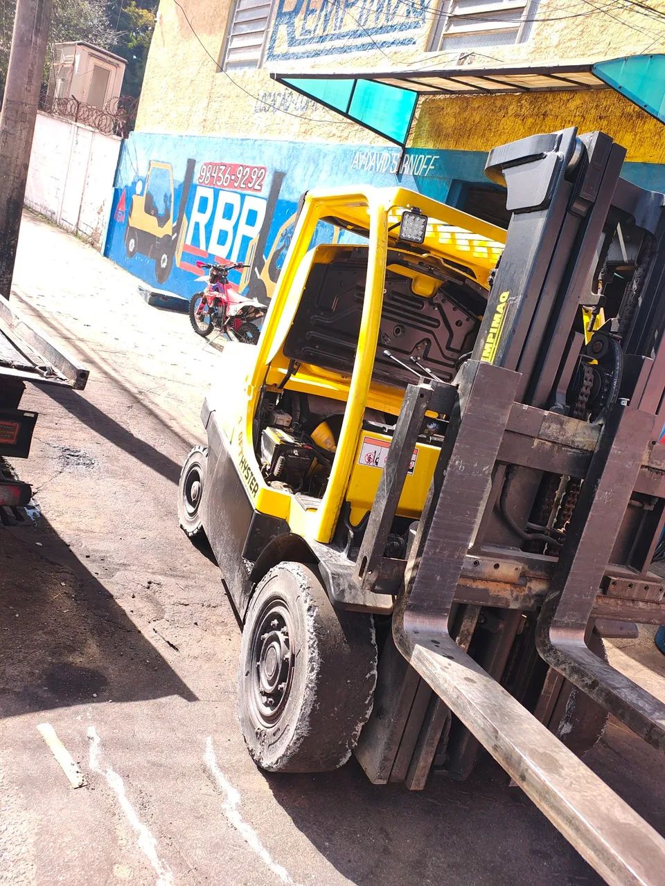 Empilhadeira hyster 100 FT ano 2010 toda revisada freio a disco  - Foto 5