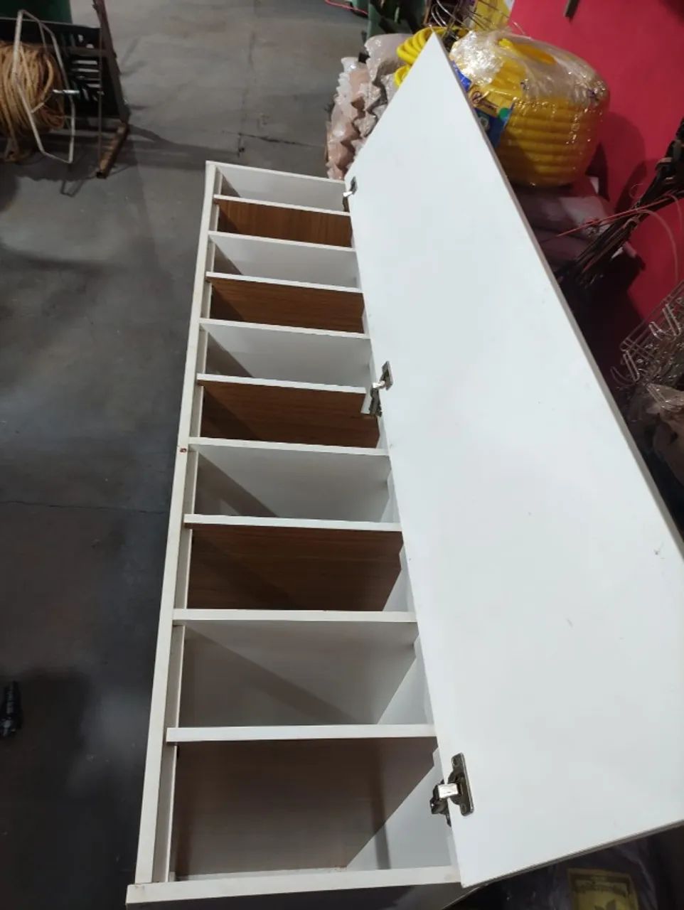 Dispenser para ração usado ( 3 peças) R$ 500,00 - Foto 5