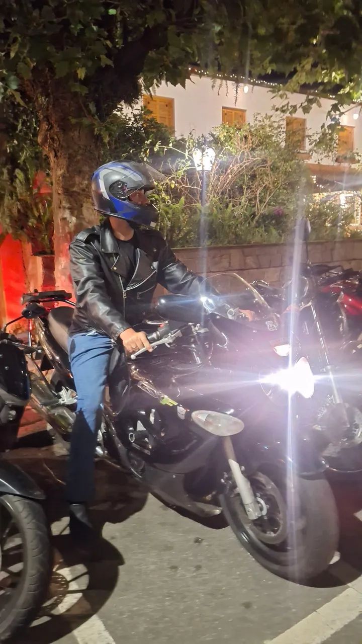 GSX750F 2007 - Foto 2