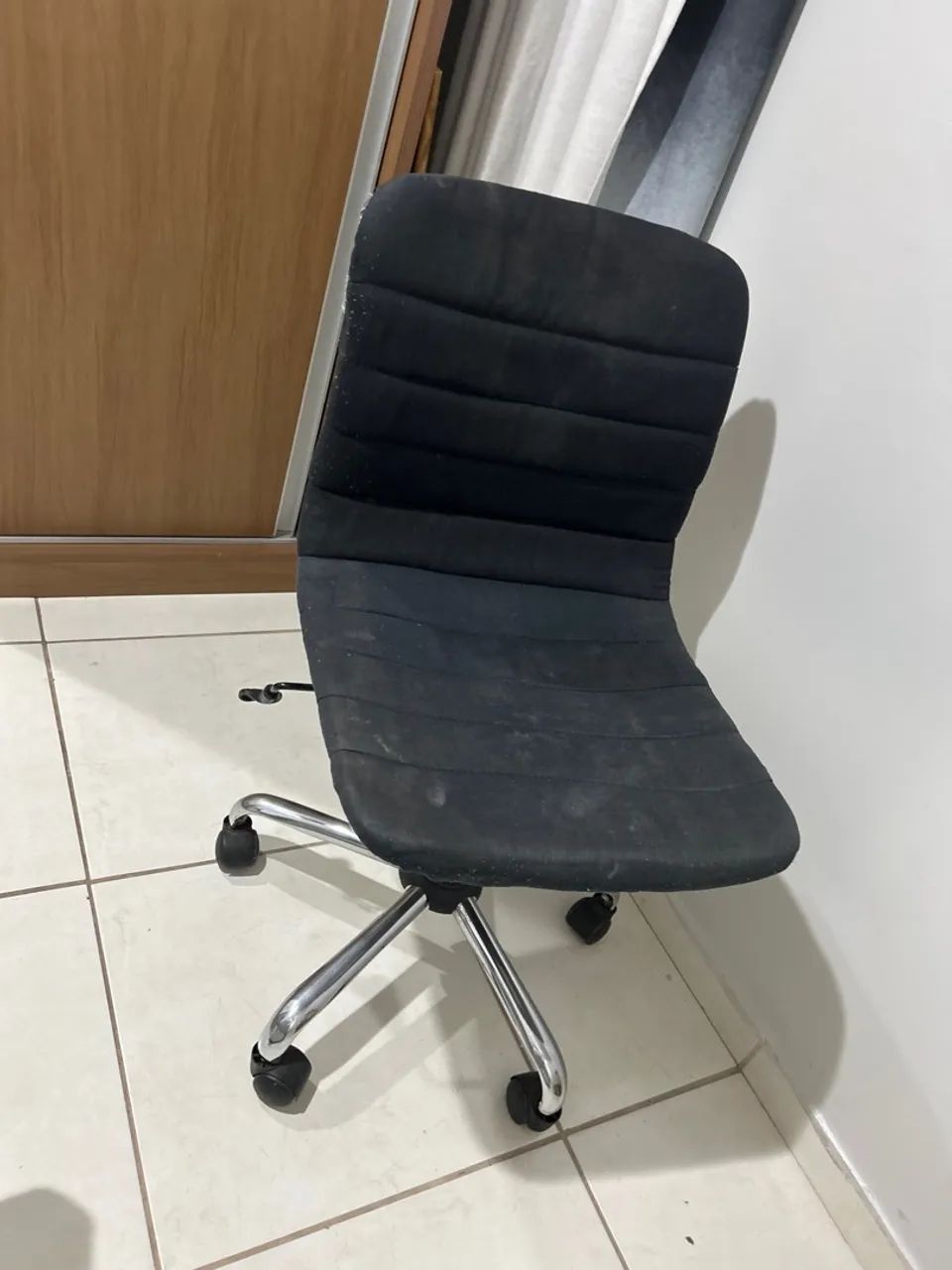 Cadeira giratória  - Foto 2