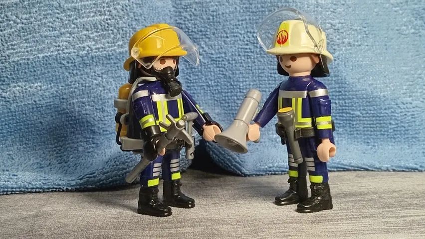 PLAYMOBIL BOMBEIRO E O CHEFE - COLECIONE. - Foto 4