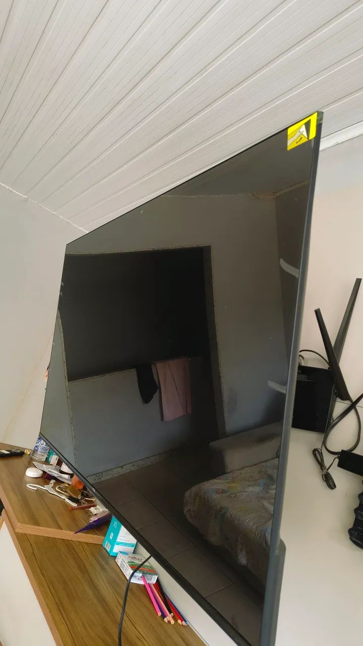 TV TCL ANDROID TV  - Foto 2