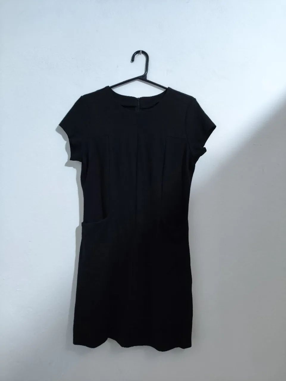 Vestido mid curto colado all black preto