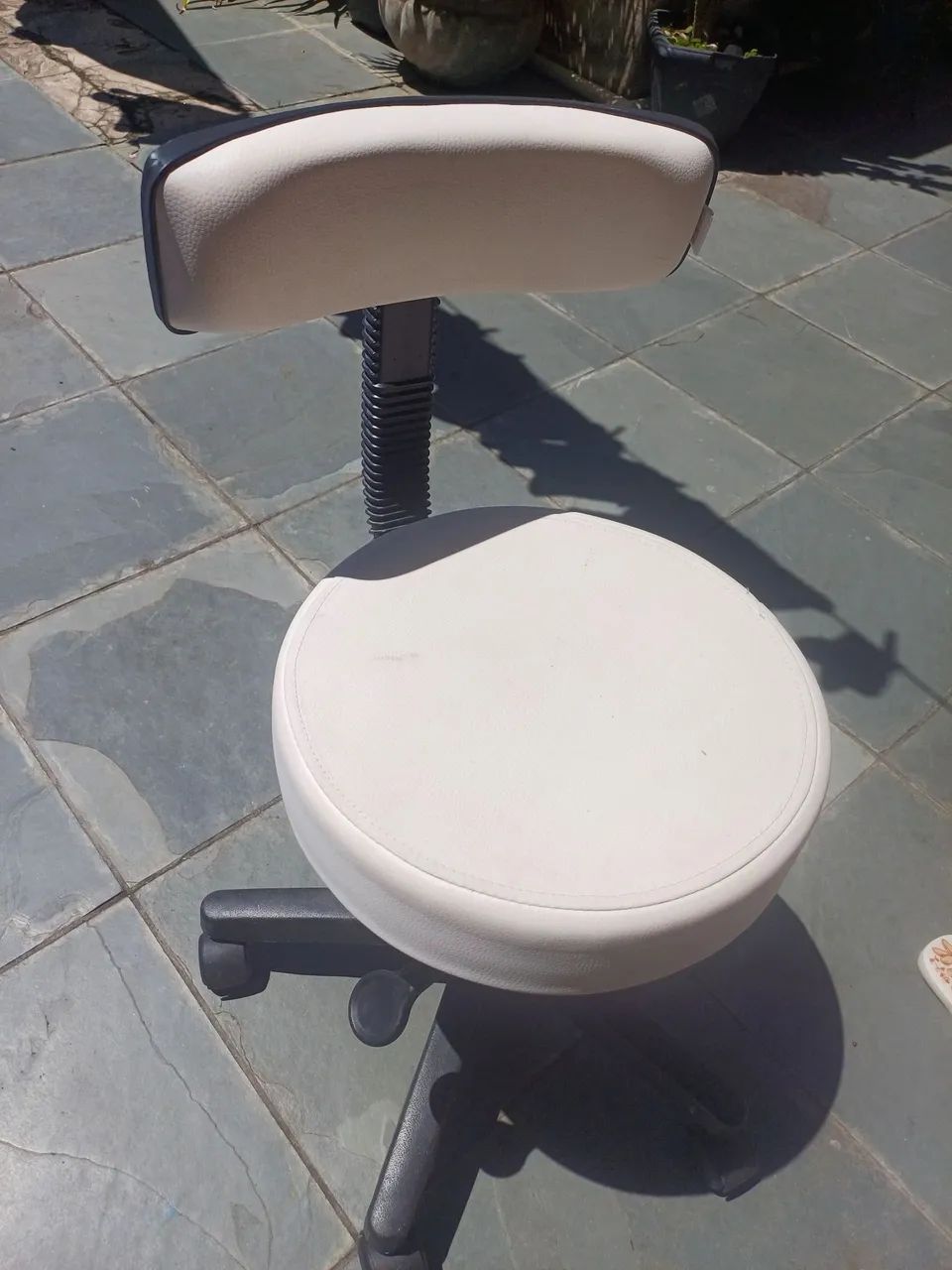 Mocho estética branco - Foto 5