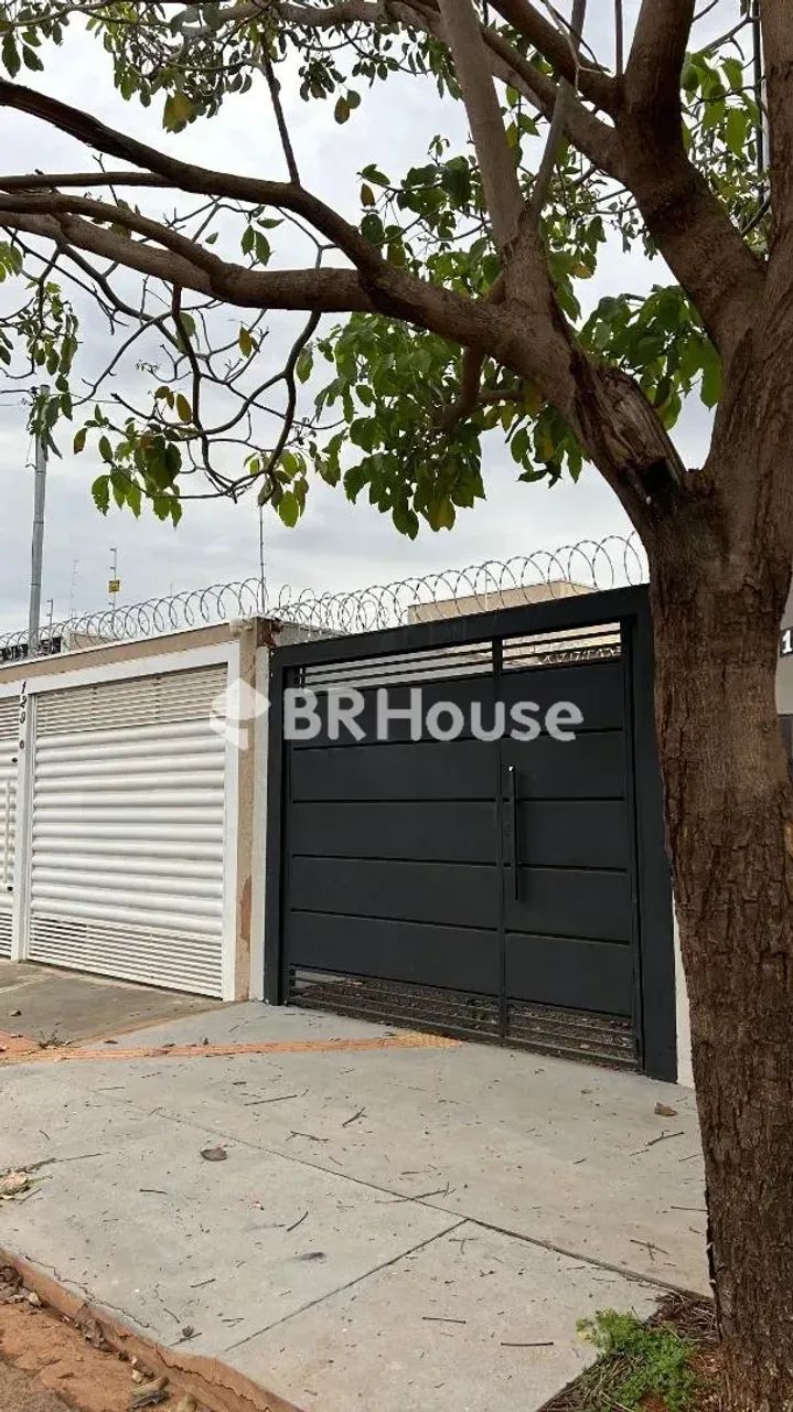 Casa para venda com 1 quarto Bela Laguna com 56m²