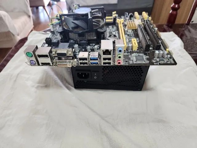 Placa mãe Asus B85M-e / processador core i5 4590 - Foto 5