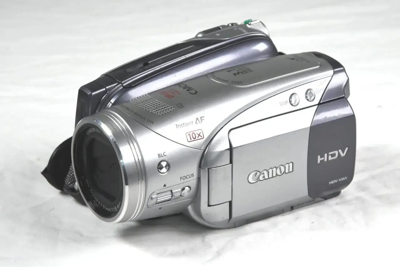 Câmera Canon Hv20 - Prata