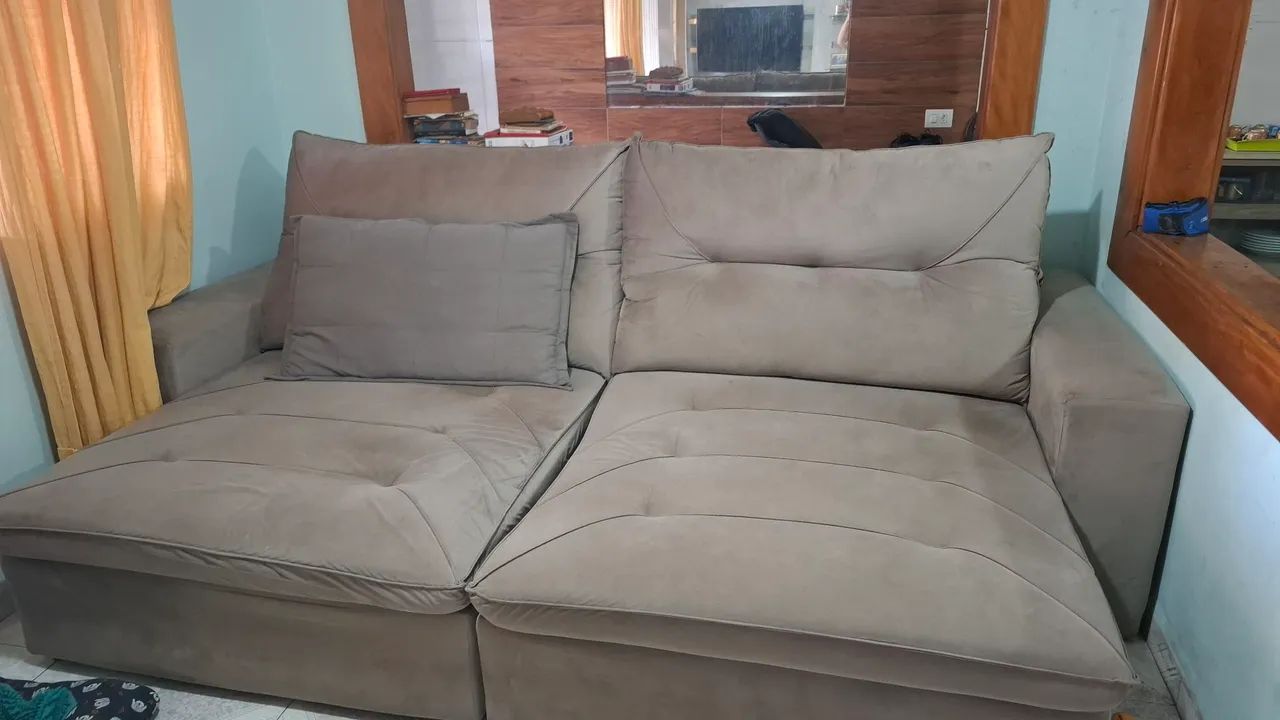 Sofá retrátil  a venda