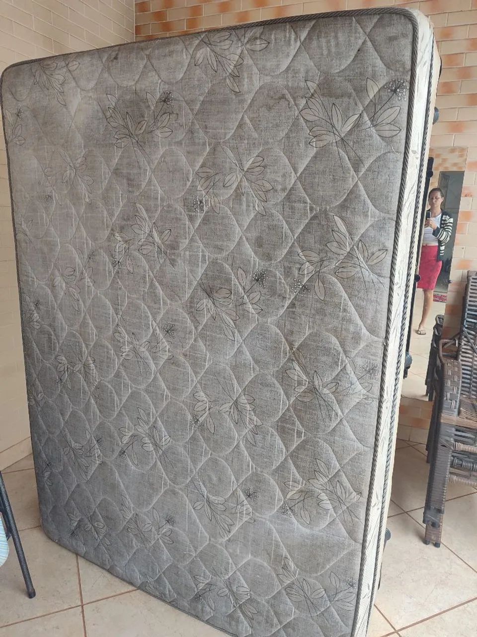 Vendo cama box casal 