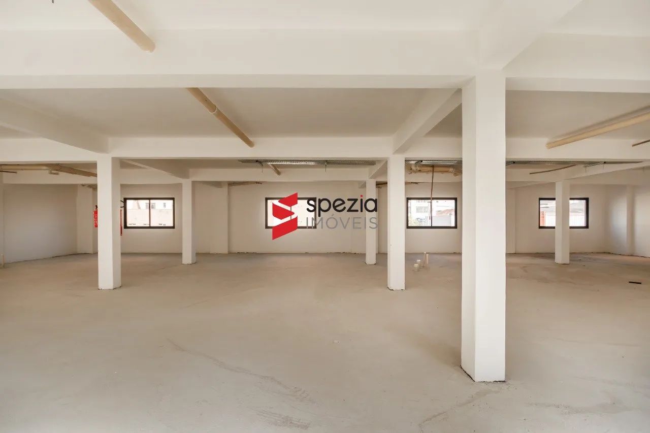 Sala Comercial de 276 m² para Locação no Centro de Curitiba - Foto 3