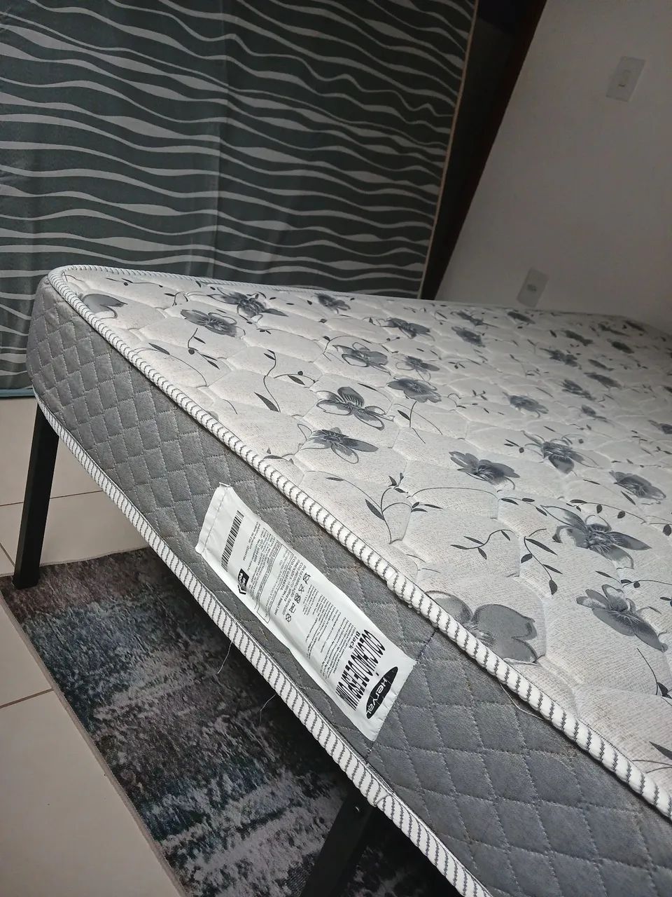 Colchão Casal com base de ferro  - Foto 4