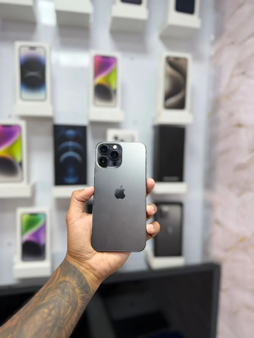 IPHONE 13 PRO MAX - 128GB PRETO ?2.999
