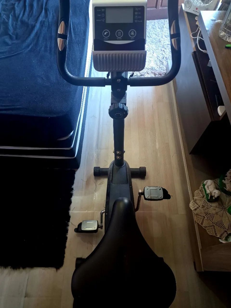 bicicleta ergométrica Evolution B802 - Foto 2