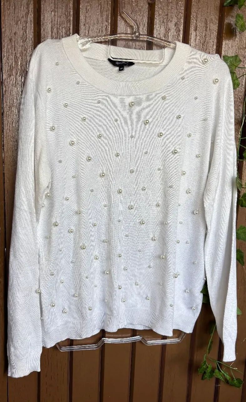 blusa de tricô feminina branca com pérolas YSC - Foto 2