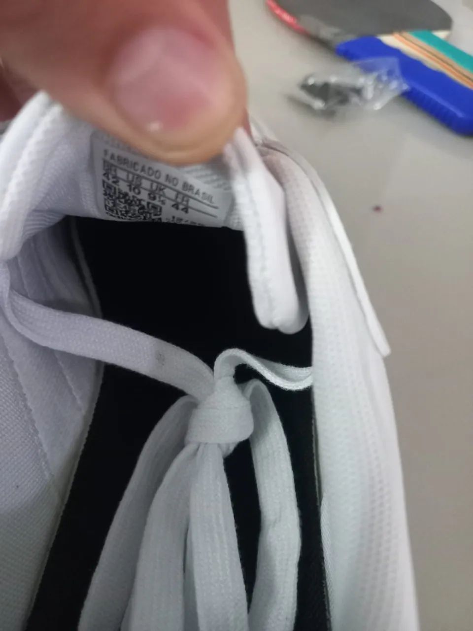 Tenis Adidas Barreda Branco 42 - Foto 3