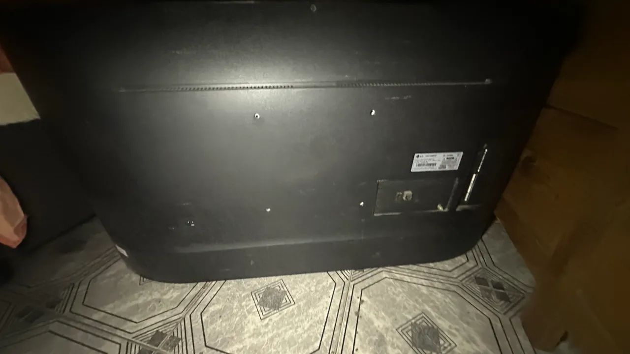 (quebrada) Televisão LG 43? modelo  - Foto 2