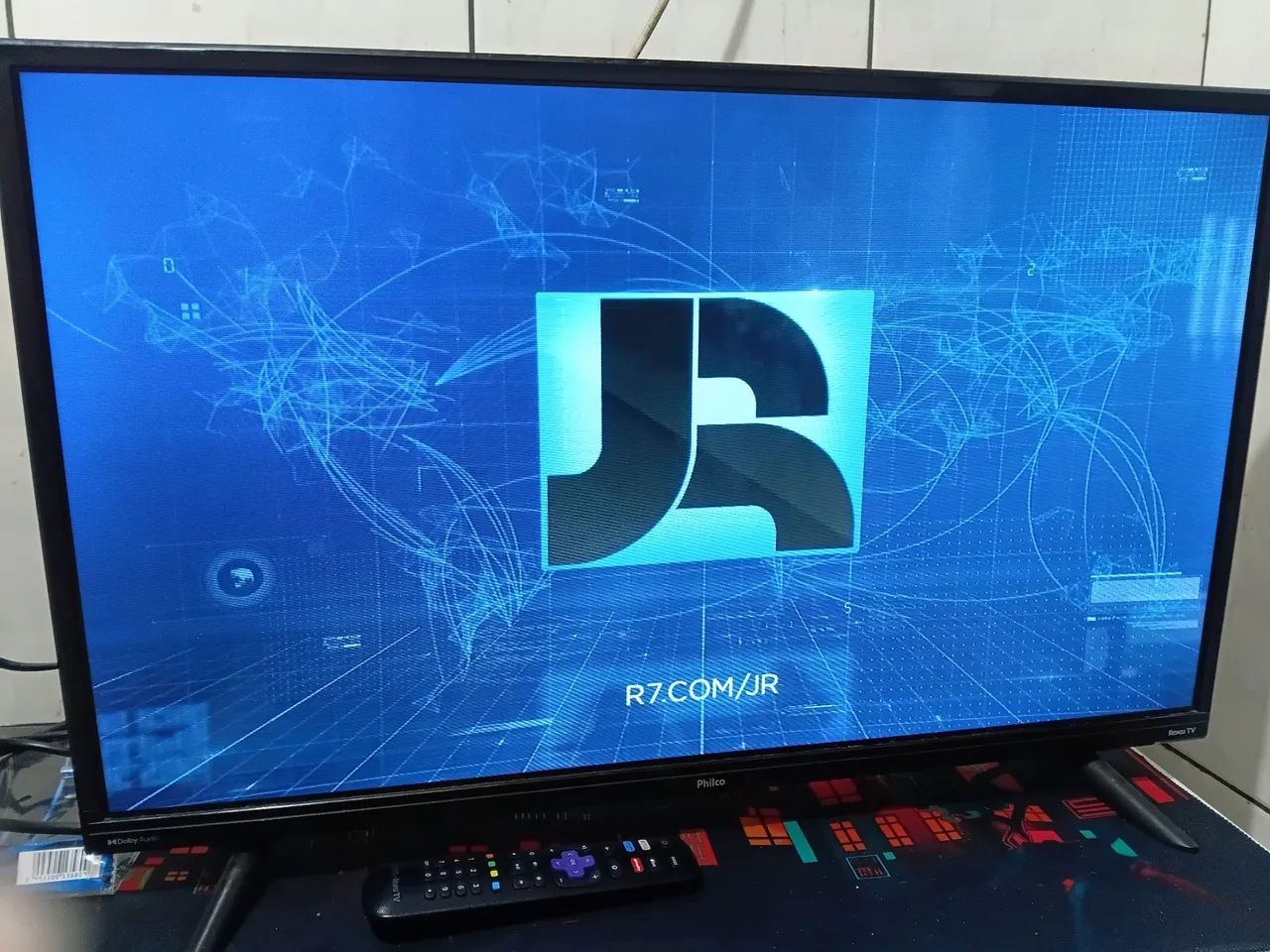 desapego de uma tv philco roku 32 polegadas  - Foto 5