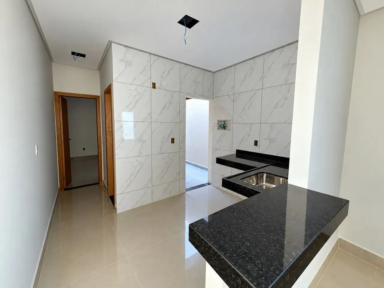 AFM - Casa com Documento Grátis! - Foto 3