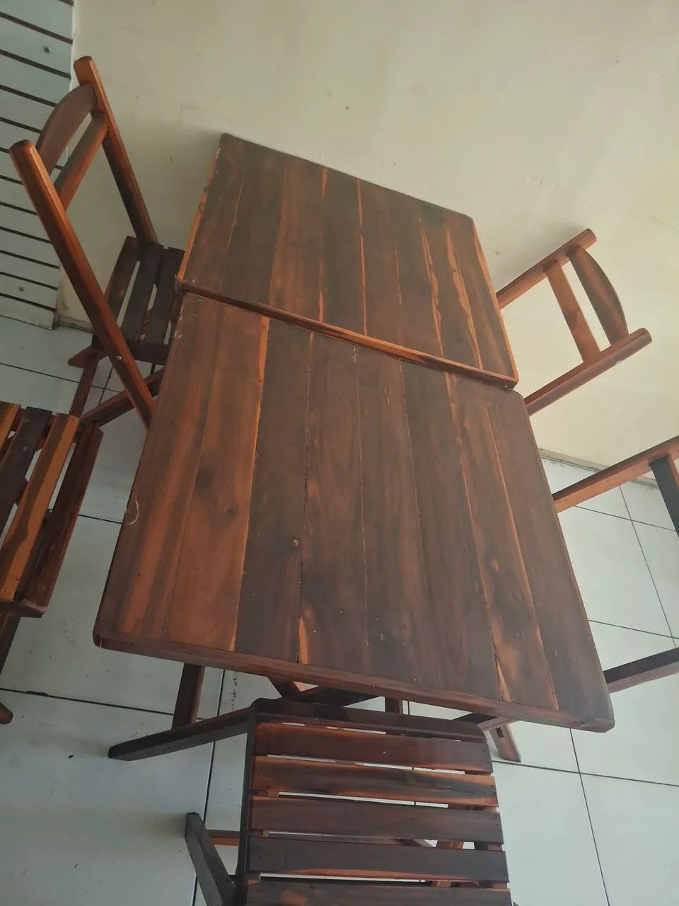 Mesas e cadeiras dobráveis NOVAS!  - Foto 2