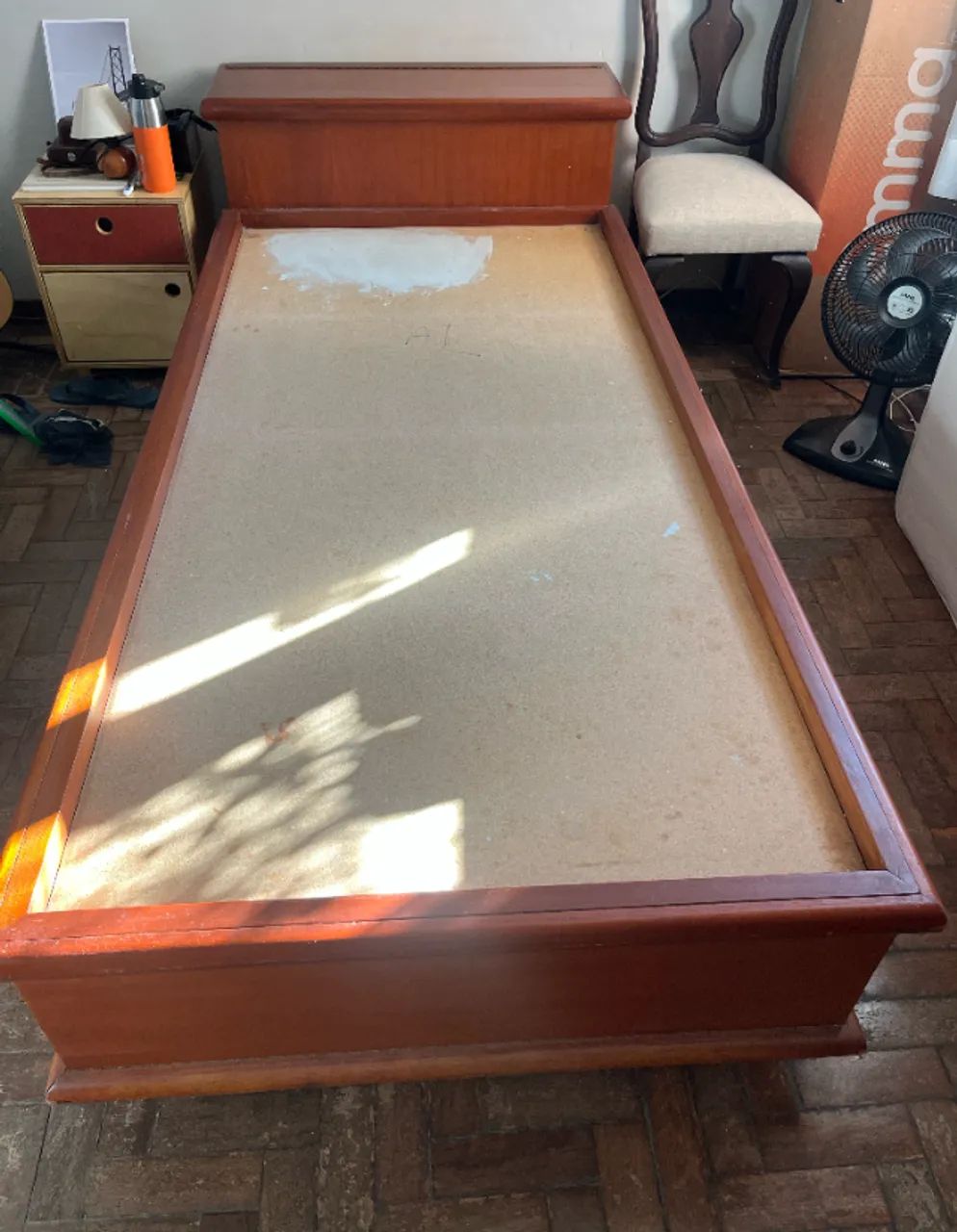 Cama de Solteiro Madeira Maciça com Gavetas e Baú Cabeceira - Foto 5