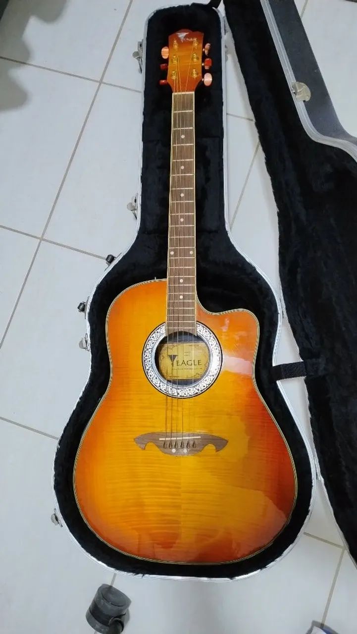 Violão Elétrico Eagle + Case Freedom - Excelente Estado