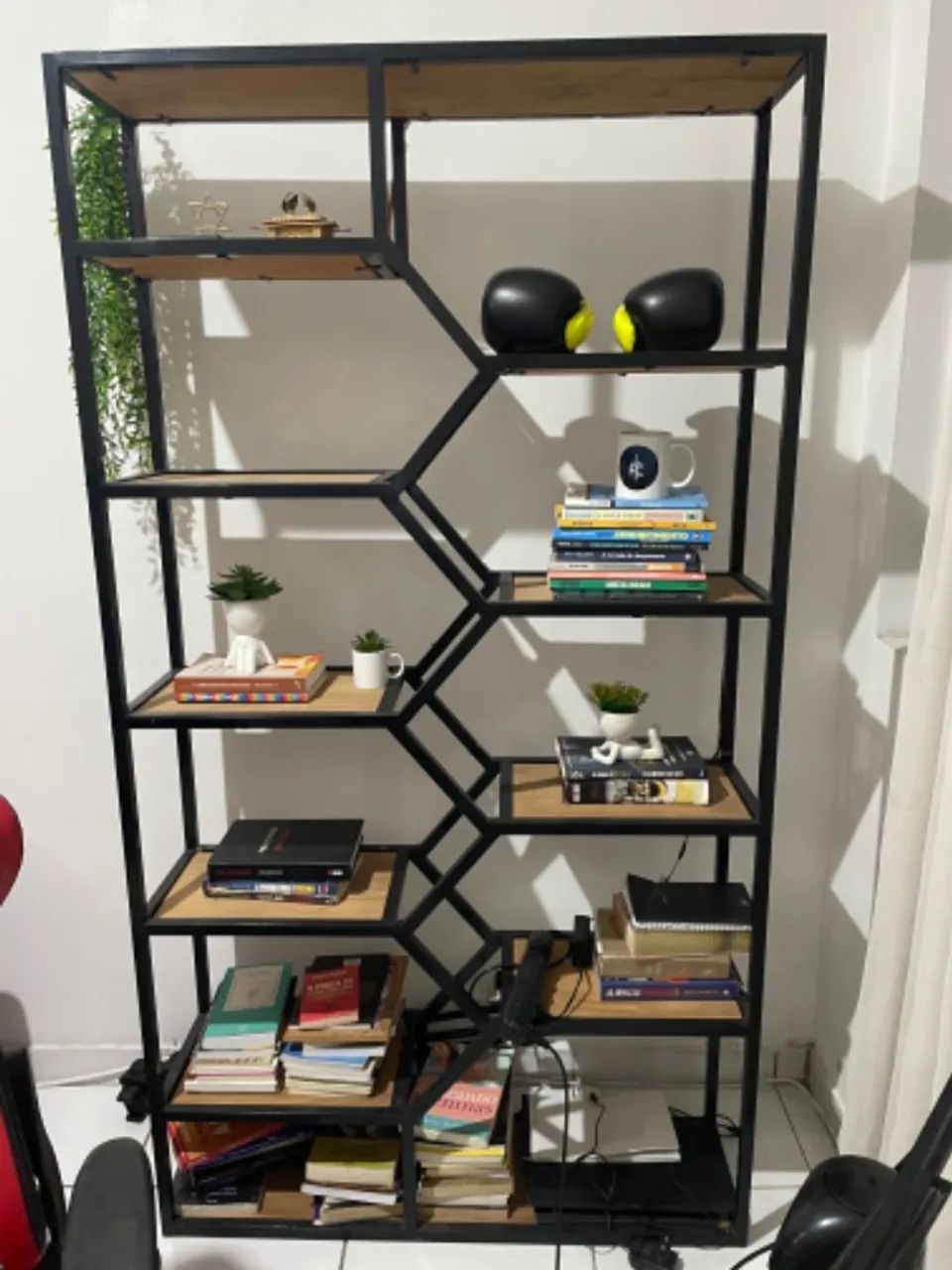 Estante decoração moderna 1,80 x 1,00