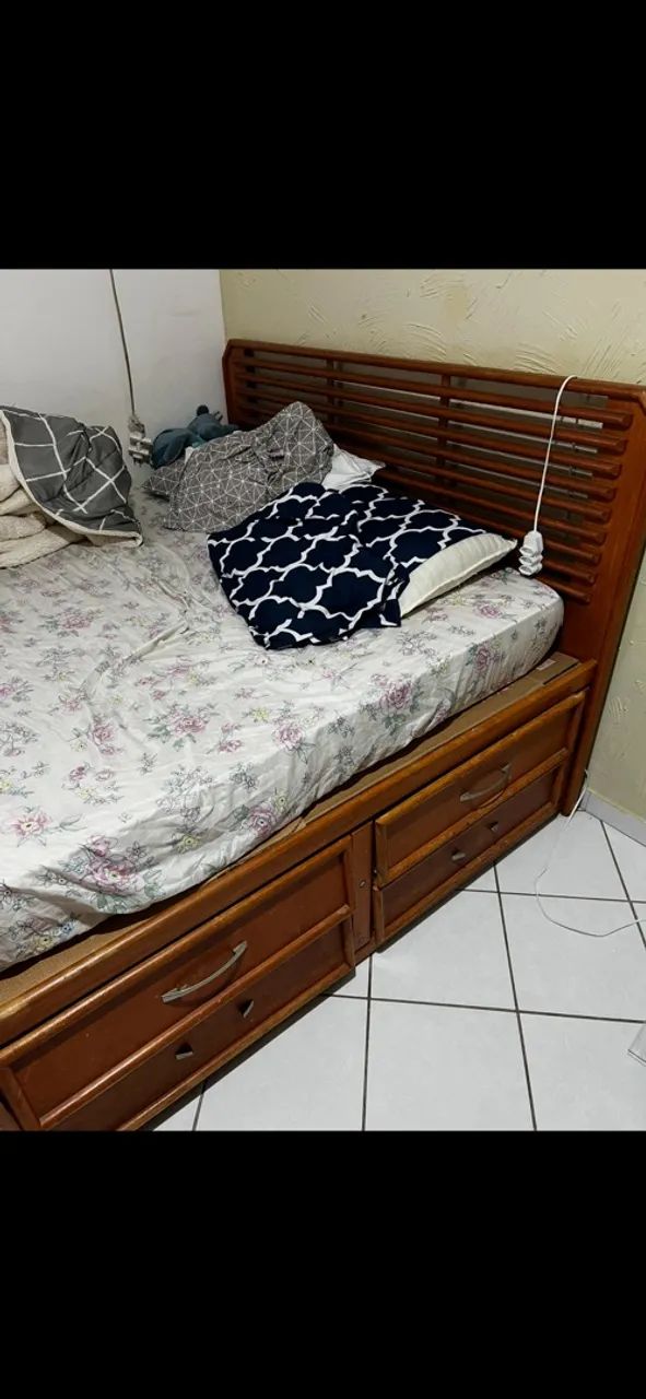 CAMA QUEEN madeira maciça EMBUIA  - Foto 2