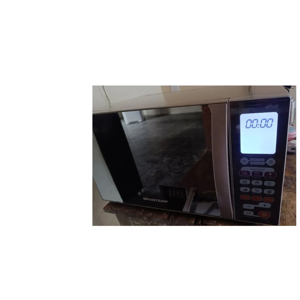 Vende-se microondas Brastemp 