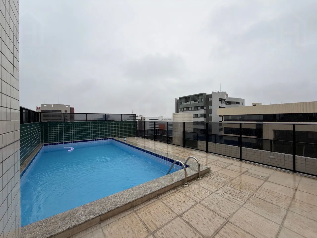 Apartamento com 2 quartos, suíte e varanda na Ponta Verde, 59 m² - Foto 4