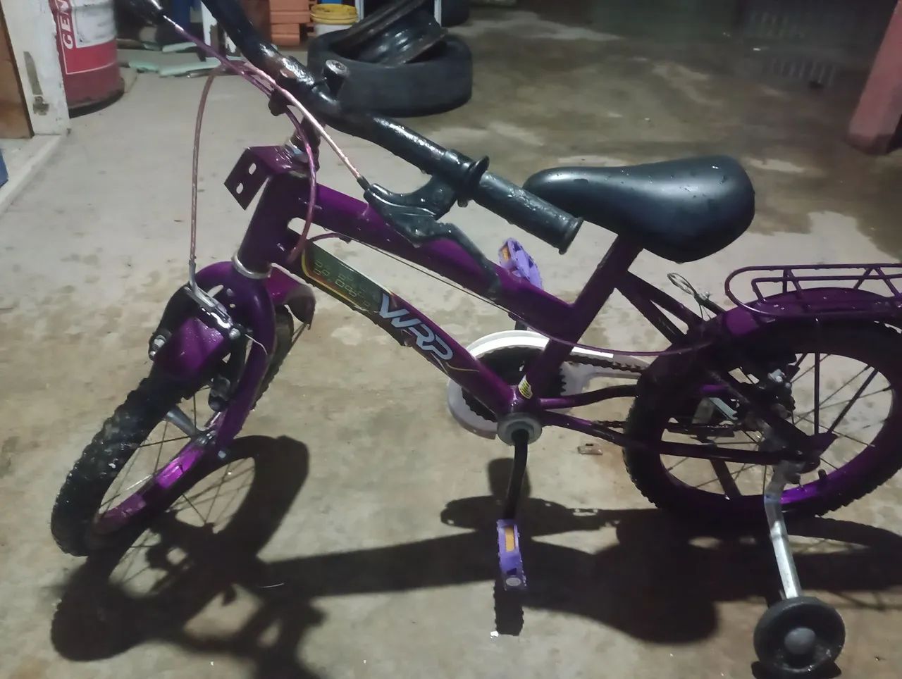 Vendo bicicleta infantil em boas condições  - Foto 4
