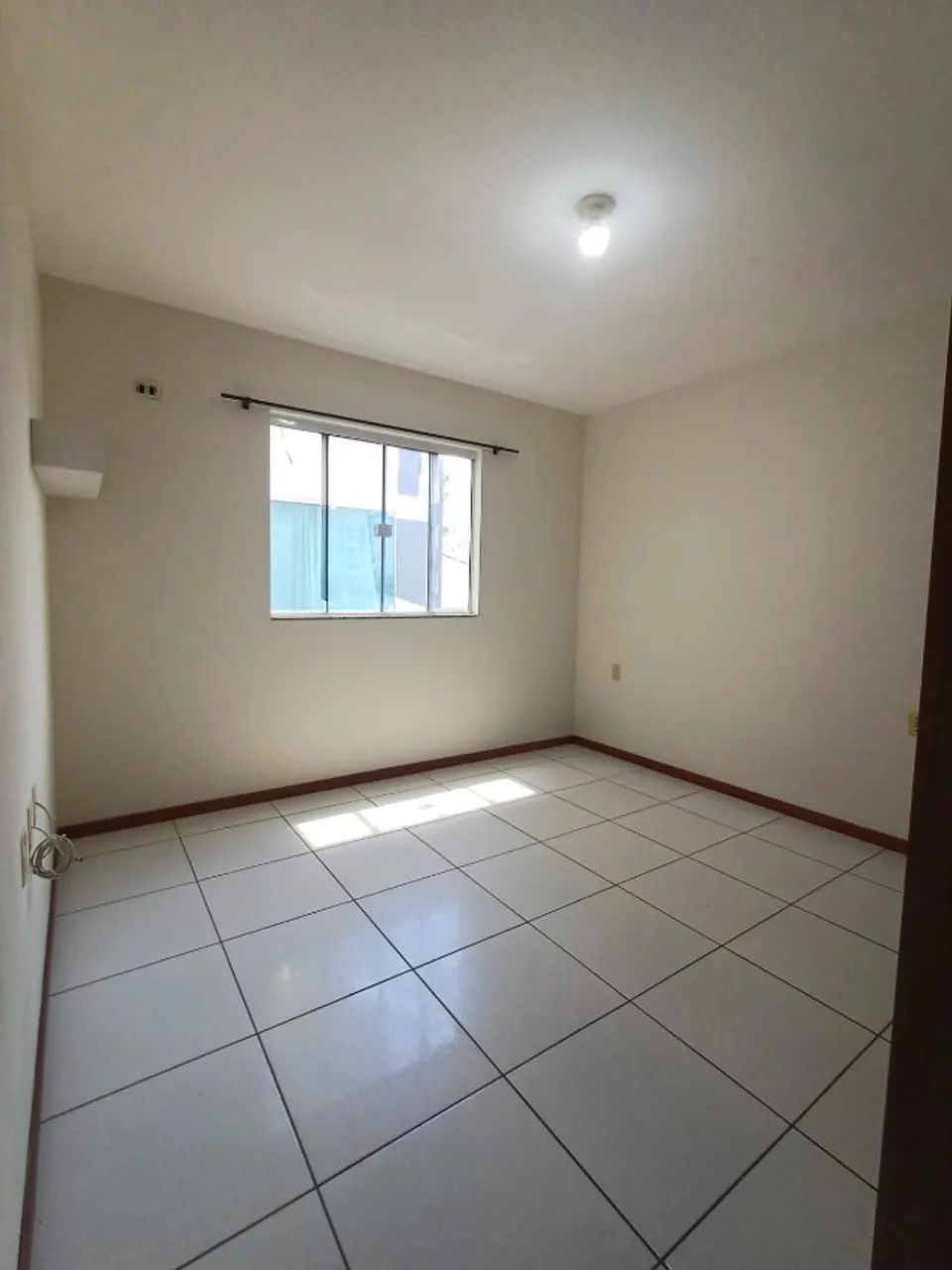 Apartamento com 2 Dormitórios (1 Suíte) no Centro de Camboriú - Foto 5