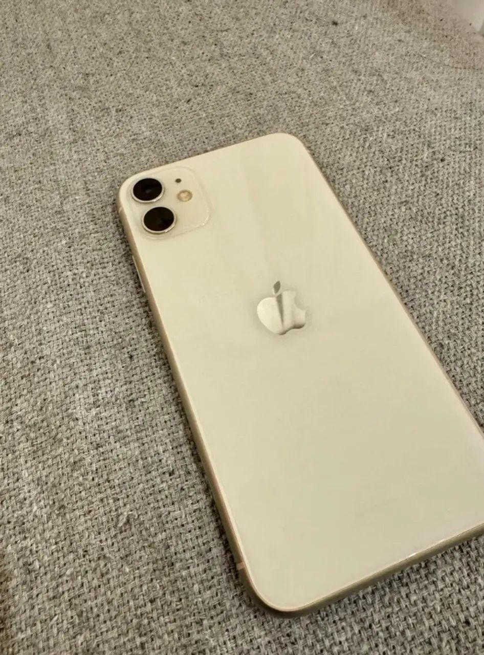 IPhone 11, de 128GB, com caixa. Aparelho nunca aberto! - Foto 2