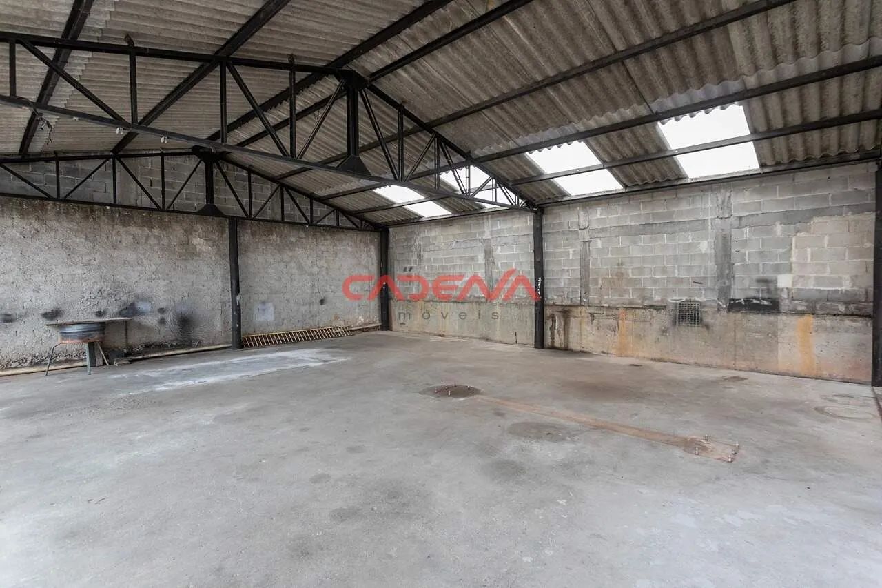 Casa comercial com 10 vagas para aluguel no Parolin - Foto 3