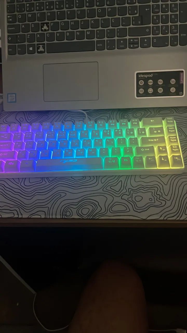 Teclado RGB 60% NOVO