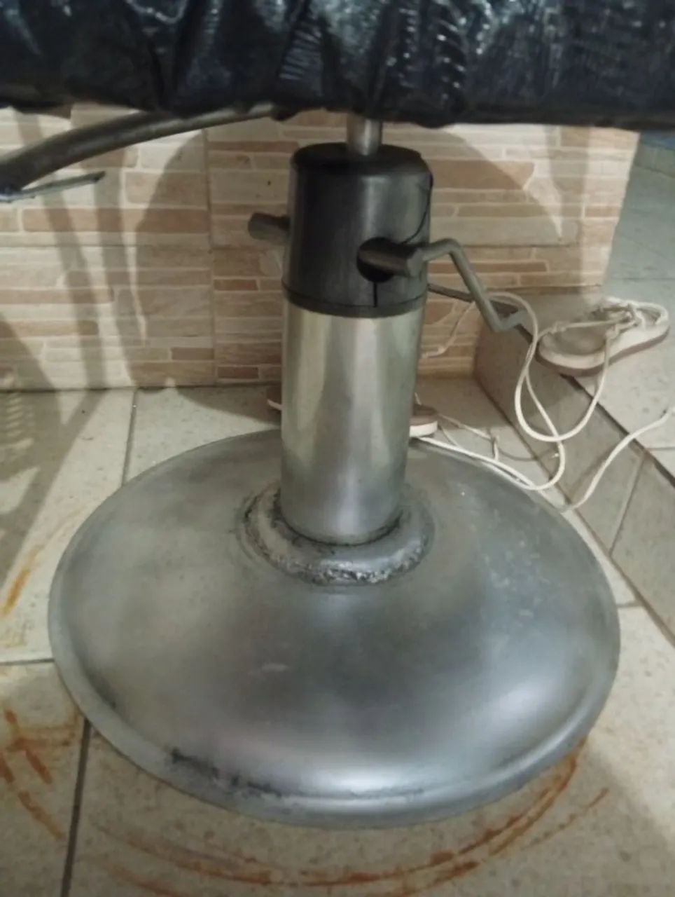 Cadeira para cabeleireira  - Foto 2