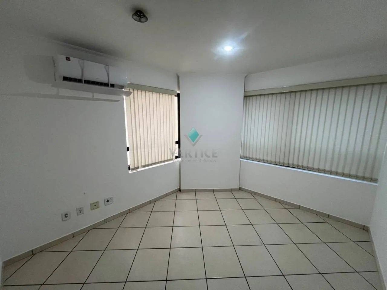 Sala para venda no Condomínio Edifício Imperial Work Center - Foto 4