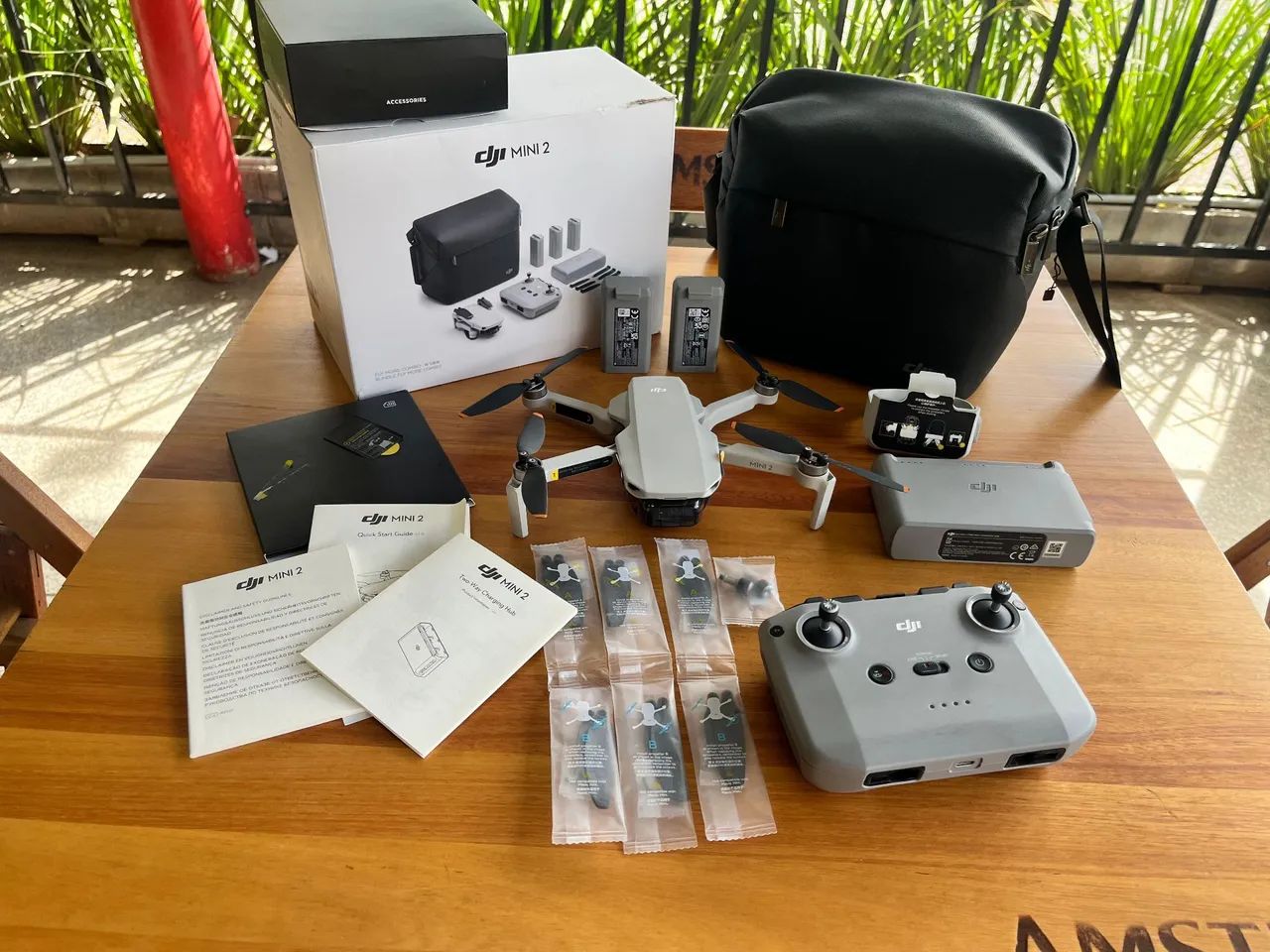 DRONE DJI MINI 2 COMBO COMPLETO NOVO