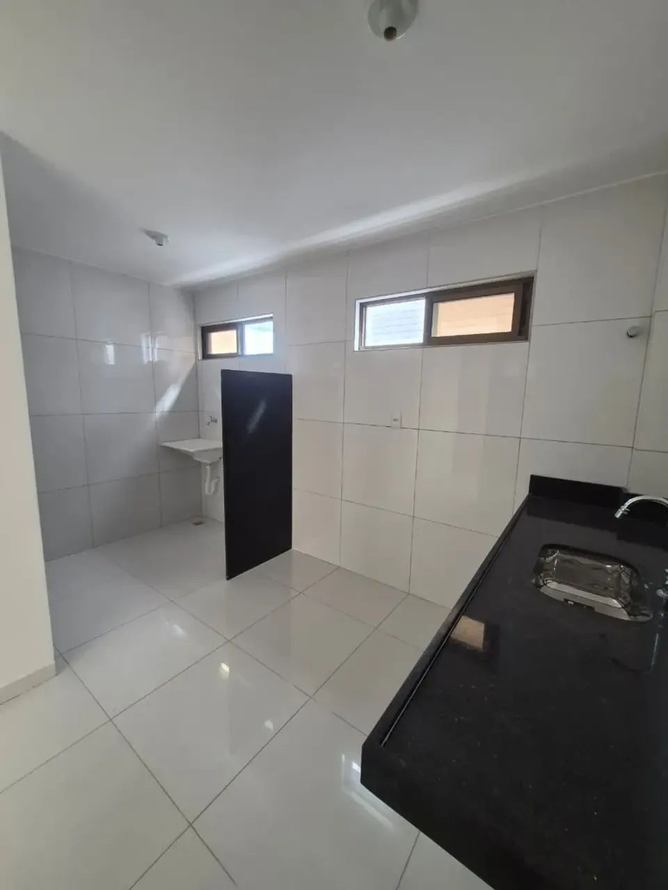 Apartamento com 3 Quartos Com Espaços Amplos - Foto 3