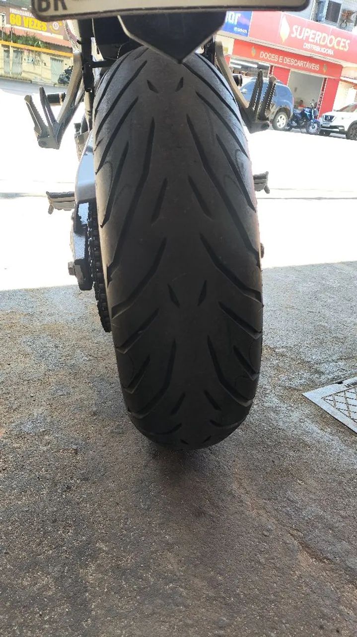 CB 650f ( muito nova) - Foto 4