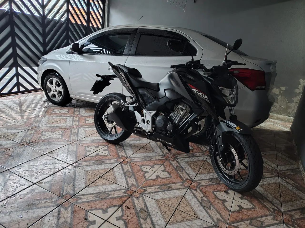 bem conservada/ troca - Foto 3