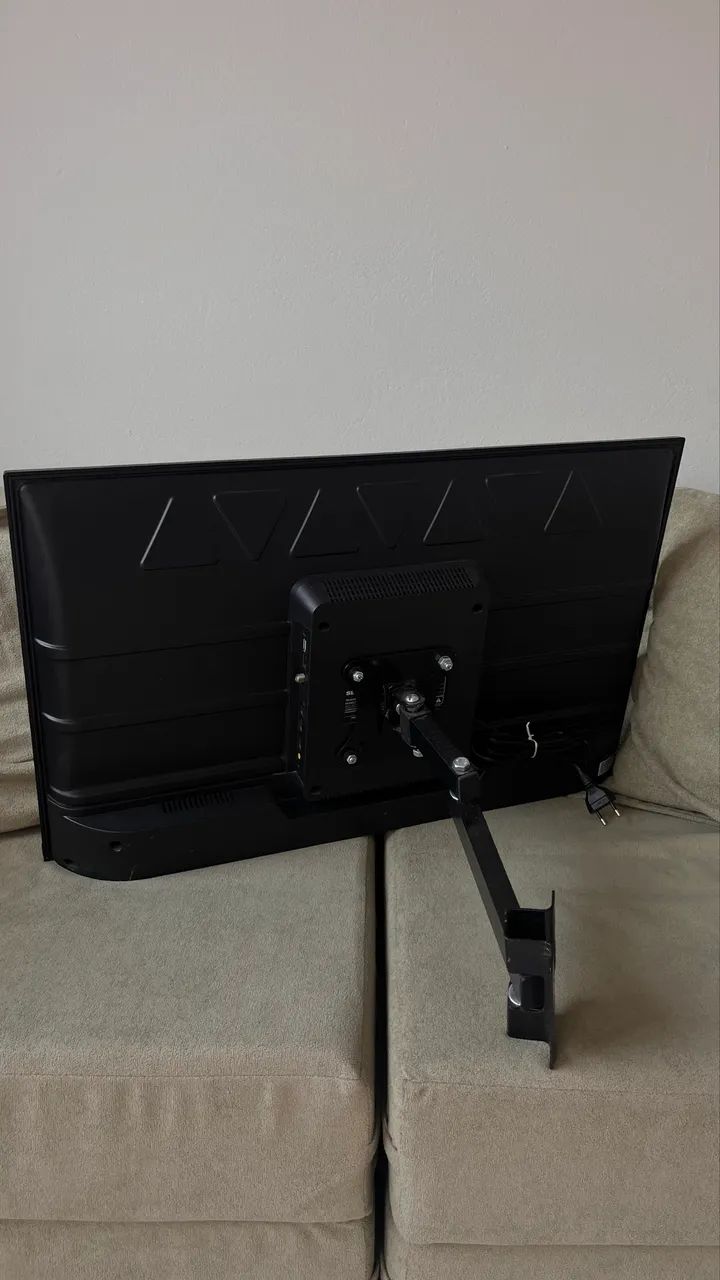 TV TCL 32 polegadas  - Foto 2