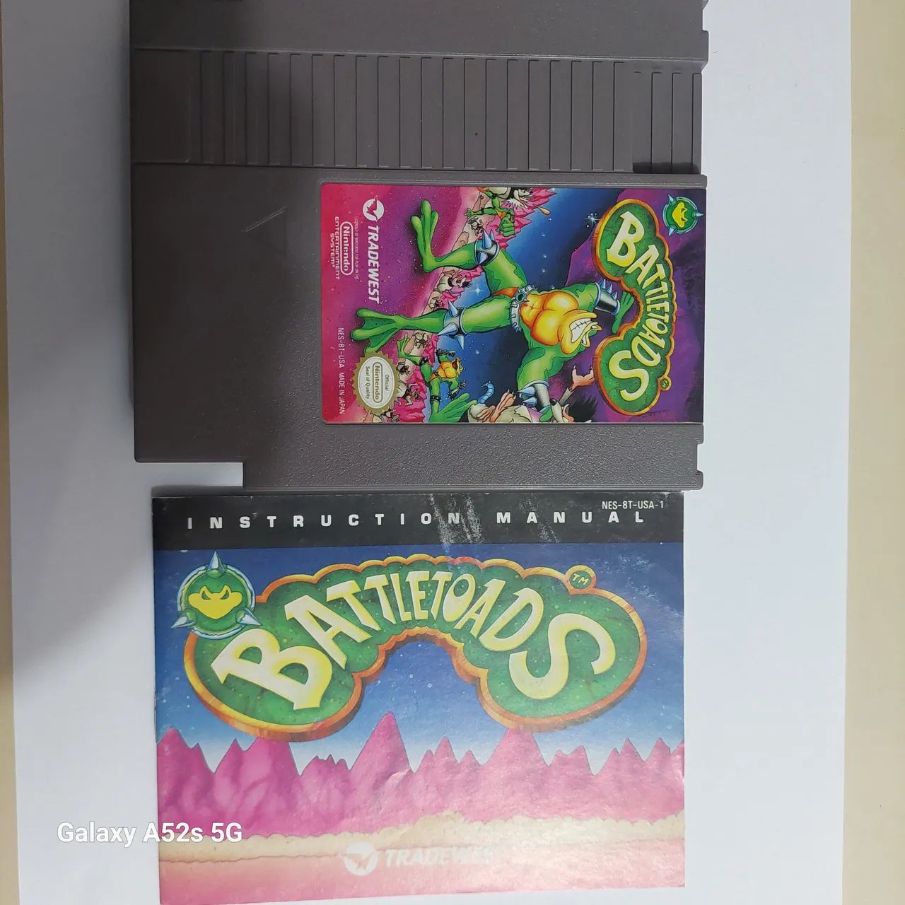 Battletoads com manual original para nes